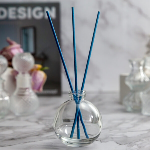 Reed Diffuser Bottle 1.jpg