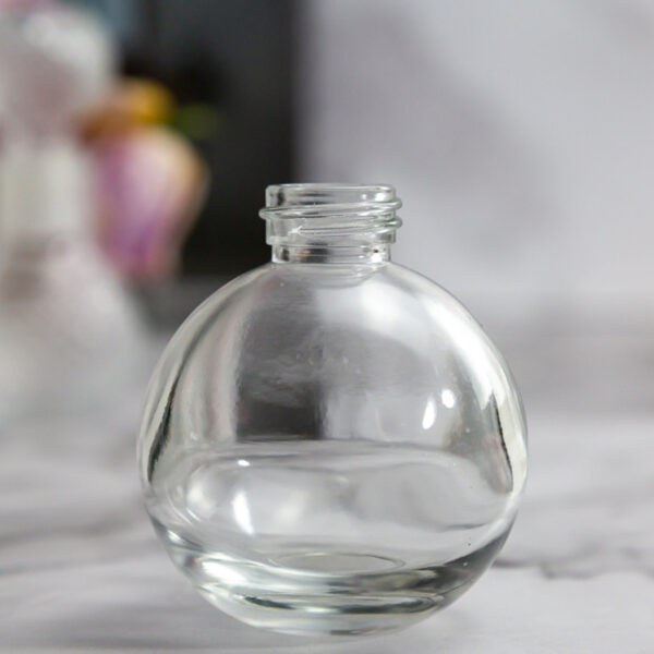 Reed Diffuser Bottle 4.jpg